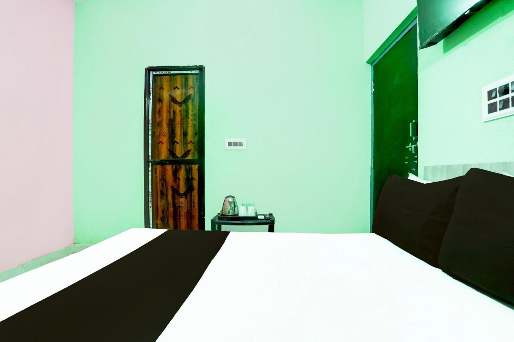 Hotel O Mochu Vatika Marriage Hall & Guest House パトナー エクステリア 写真